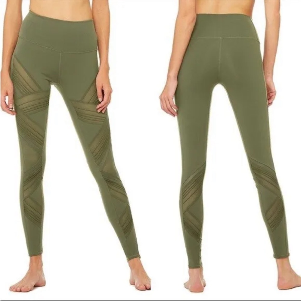EUC Alo Yoga Ultimate High Waist Leggings Hunter Green Size XS